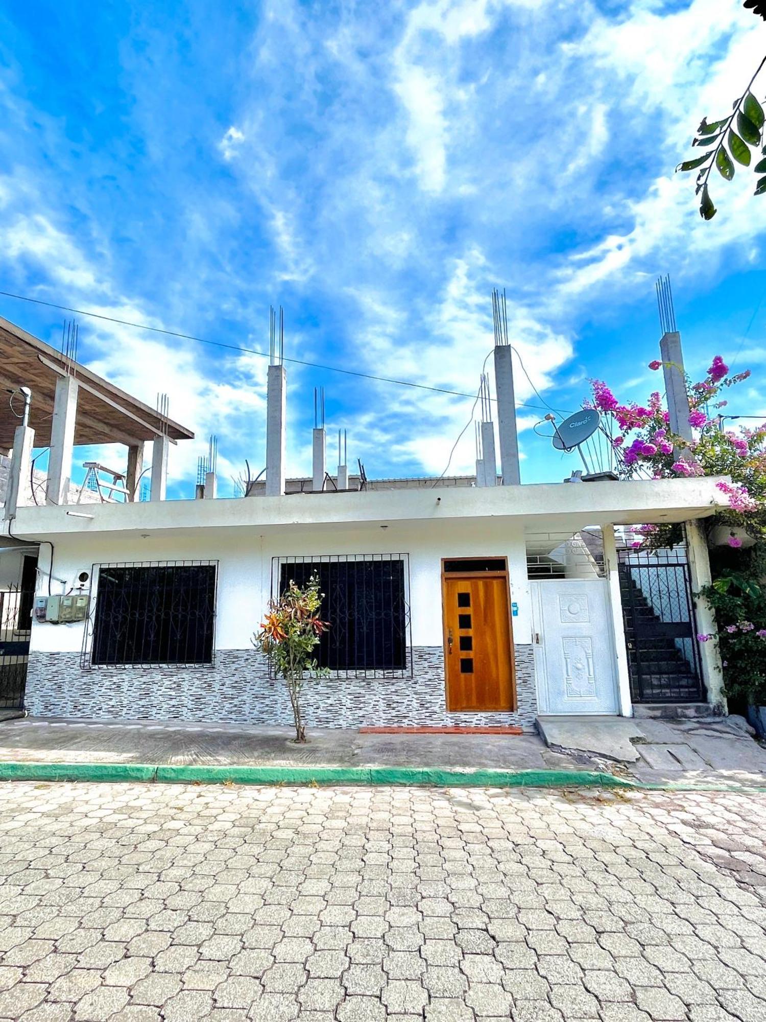 Casa En San Cristobal Villa Puerto Baquerizo Moreno Exterior photo